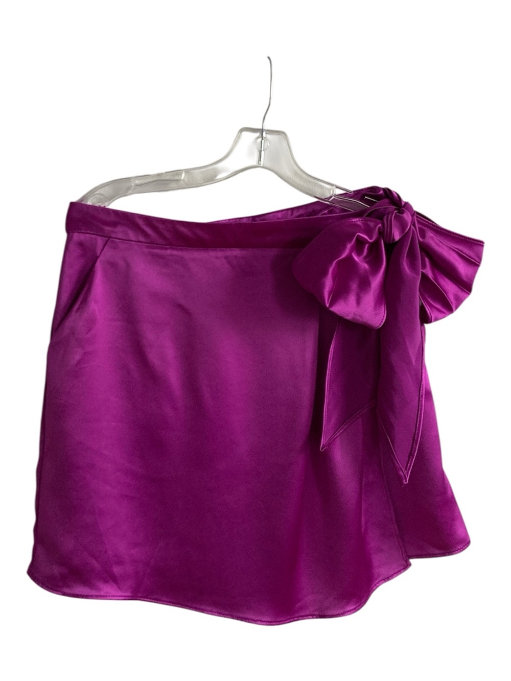Nonchalant Large Carrie Bow Bratz Satin Gretchen Barbie Elle Blonde Wrap Skirt - Picture 9 of 9